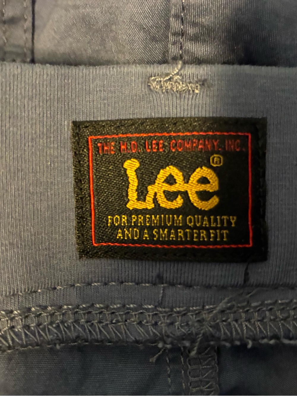 Lee size 14 Relaxed Fit Blue twill shorts - Picture 3 of 3